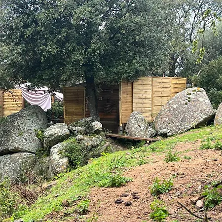 Maison Typique Corse Ecologique