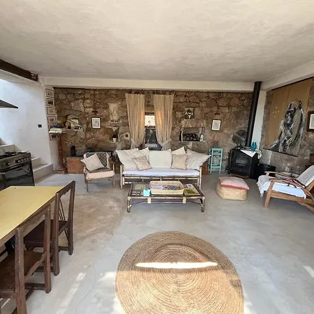 Maison Typique Corse Ecologique 펜션 *